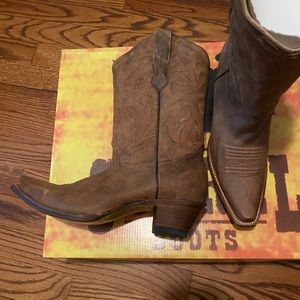 Corral cowboy boots